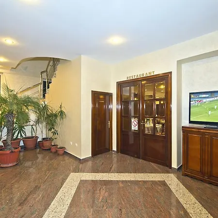 Bavaria 3* קריובה